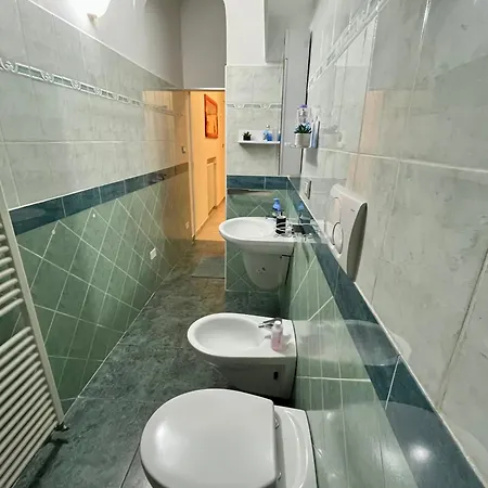 Apartment Nel Cuore Di Faenza